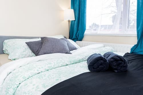 Shirley House 3 Guest House Self Catering