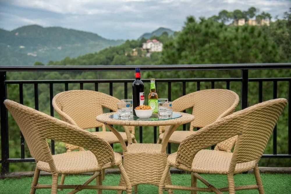 THE KASAULI TRAIL