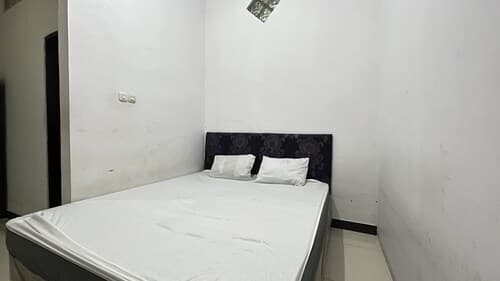 Hotel O Kost Biru