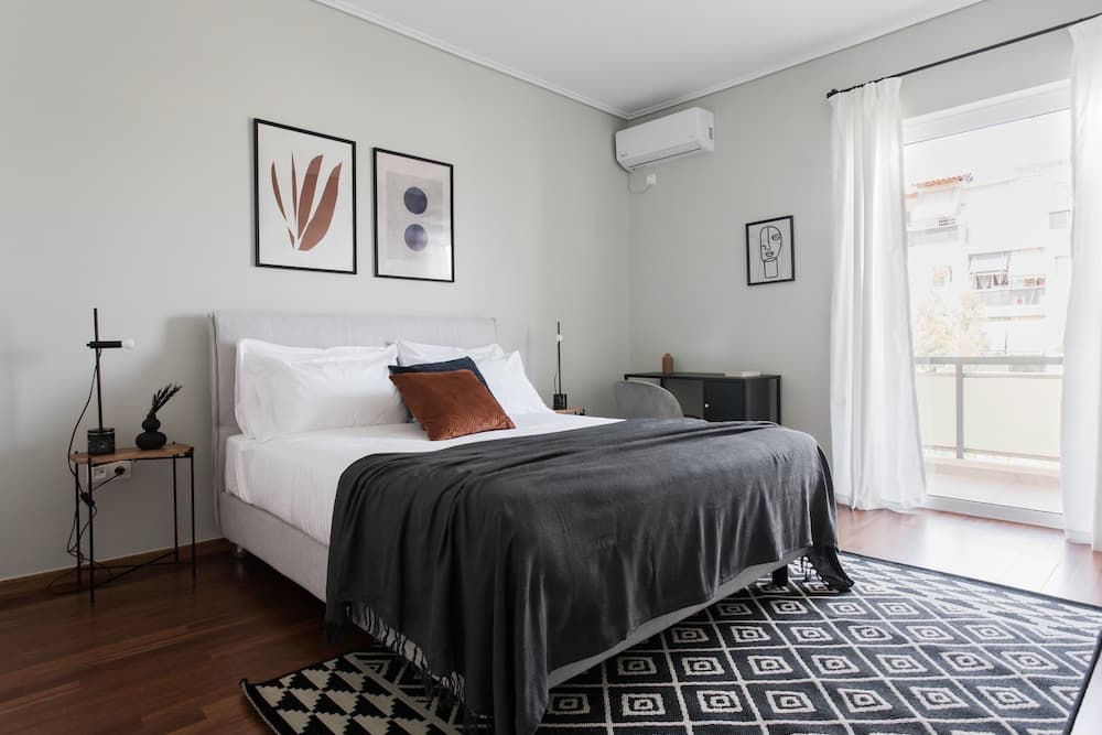 Celestial 3BR Apartment with Balcony