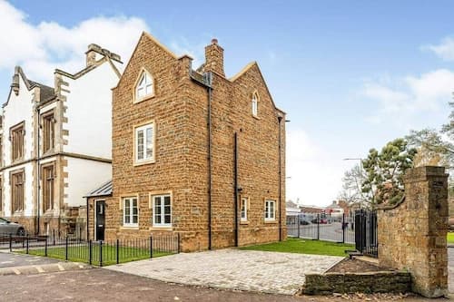 Coachmans Cottage