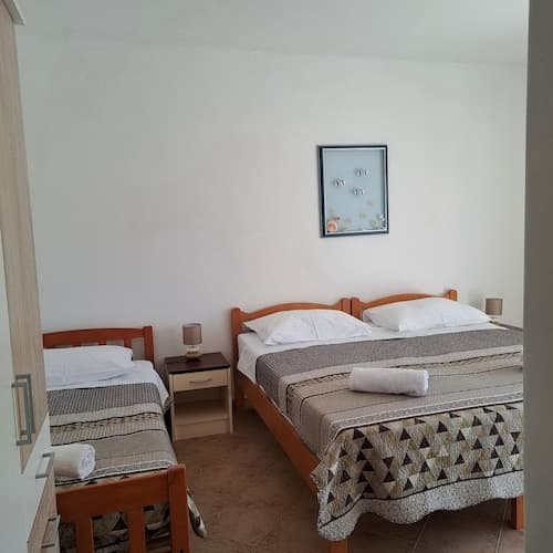 Apartments Mirjana