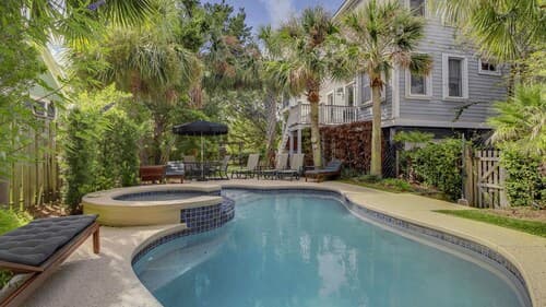 2701 Palm Boulevard by Avantstay Steps to the Beach, Ping Pong, Putting Green
