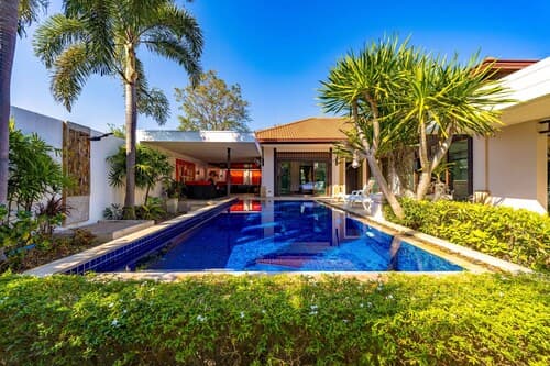 3 BR Pool Villa in Great Location BUB