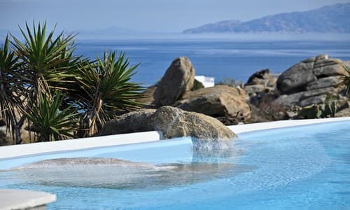 Paraga Scorpios Villa 2 7mins Walk to Beach by Calypso Sunset Villas
