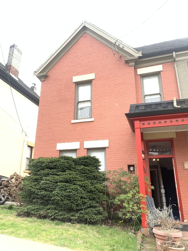 Towle House 1006
