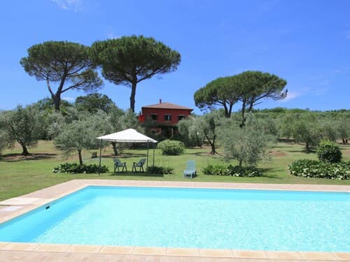 Villa Near Lake Bracciano With Pool