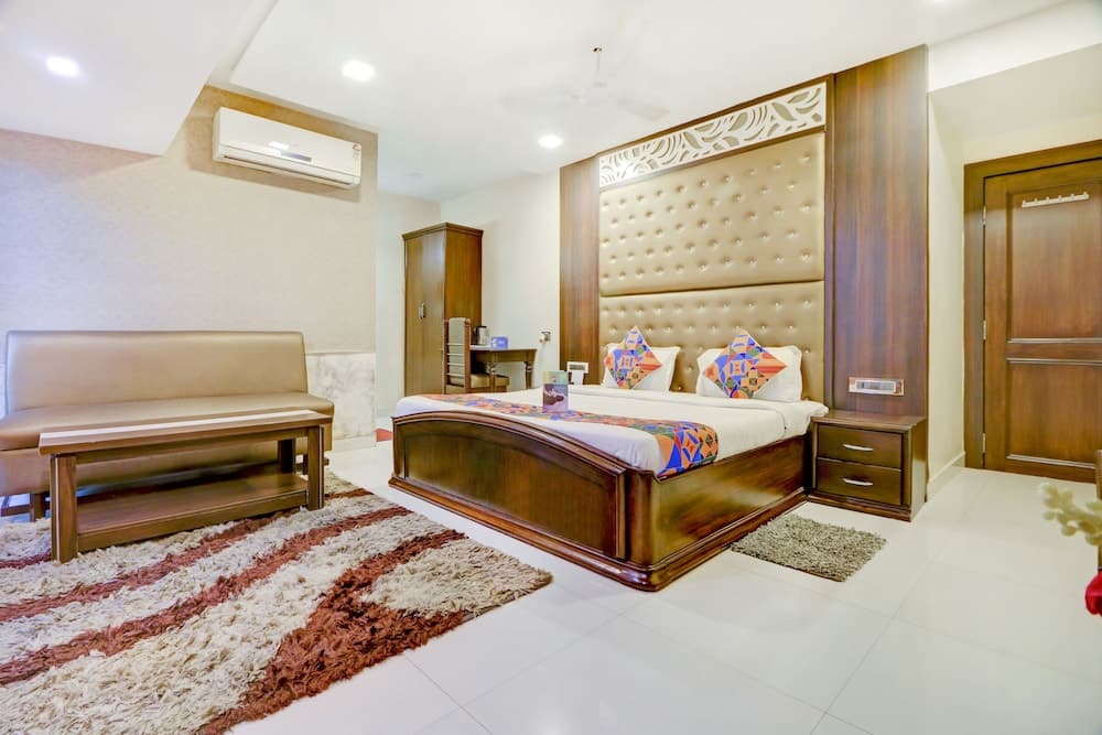 Fabhotel Anandam