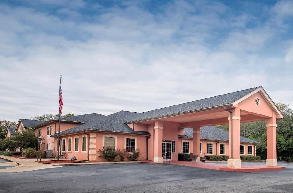 MY HOME & SUITES MADISON