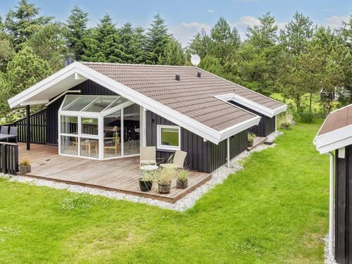 4 Star Holiday Home in Lokken
