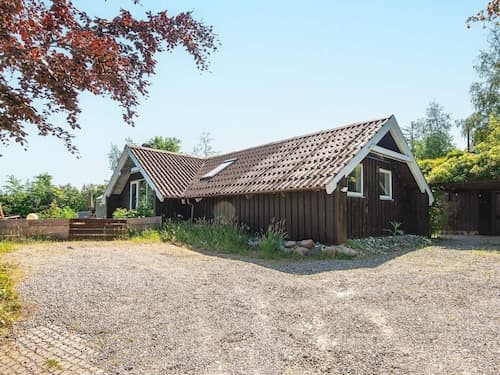 6 Person Holiday Home in Ebeltoft