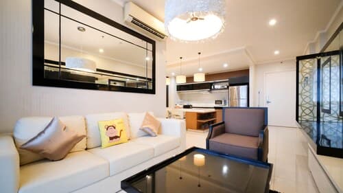 Spacious 2Br At The Via And The Vue Apartment Surabaya