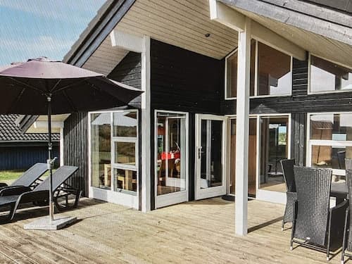 6 Person Holiday Home in Ringkobing-by Traum