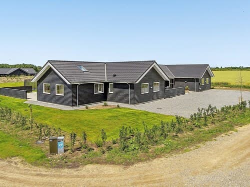5 Star Holiday Home in Spottrup
