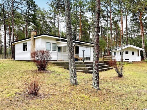 4 Star Holiday Home in Yngsjo, Sverige