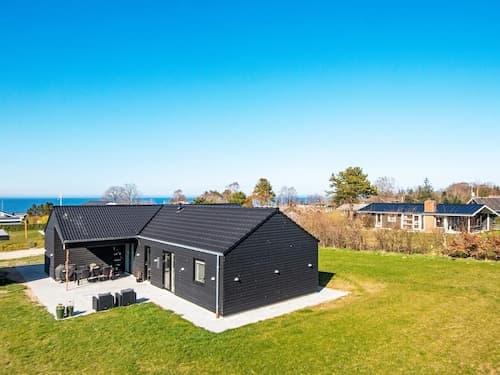 9 Person Holiday Home in Glesborg