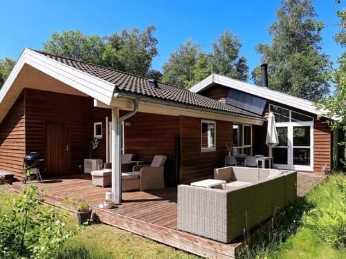6 Person Holiday Home in Albaek