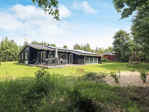 10 Person Holiday Home in Fjerritslev