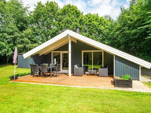 6 Person Holiday Home in Oksbol-by Traum