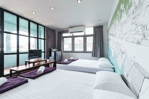 99 Hostel