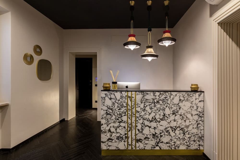 THE COUPER COLONNA