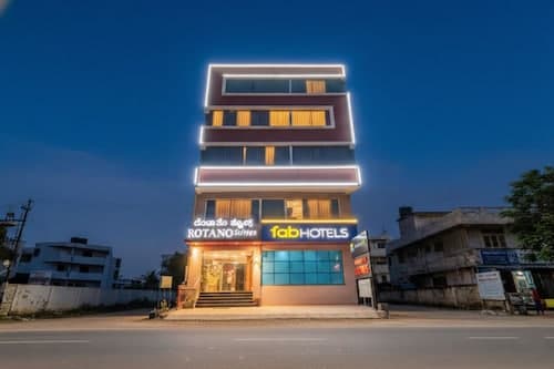 FabHotel Rotano Suites