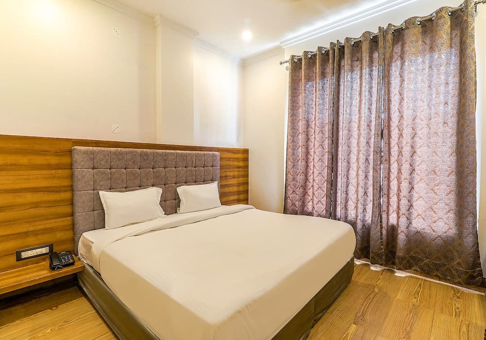 Fabexpress Global Inn New