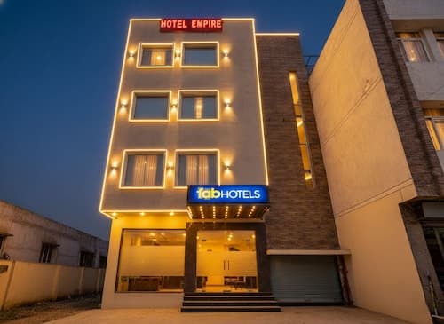 Fabhotel Prime Empire