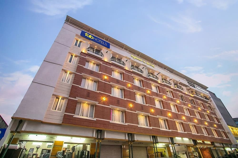 Fabhotel Phoenix Resorts