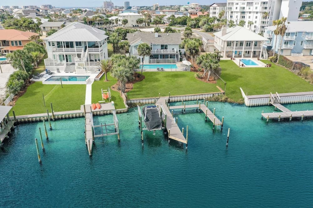 Harborside by Avantstay Expansive Destin Retreat