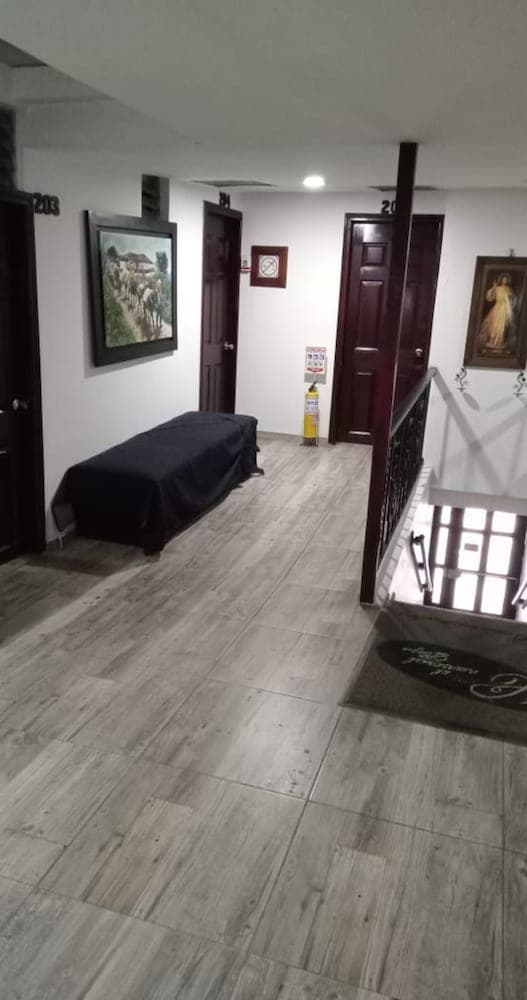 Hotel Cañaveral Plaza
