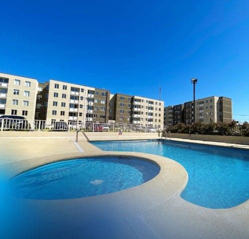 Apartment With Pool Access