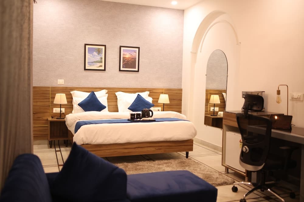 Gallivanto inn - Rohini