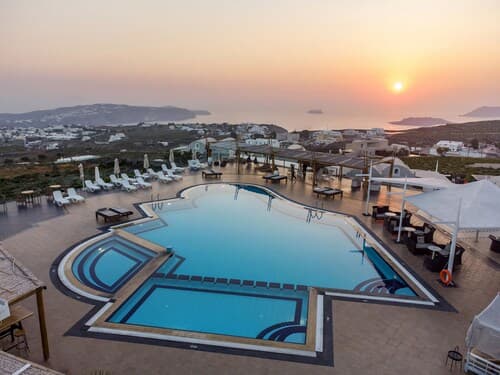 Smy Santorini Suites & Villas
