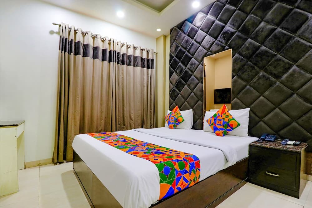 Fabexpress Yug Villa