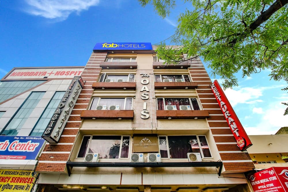 Fabhotel The Oasis
