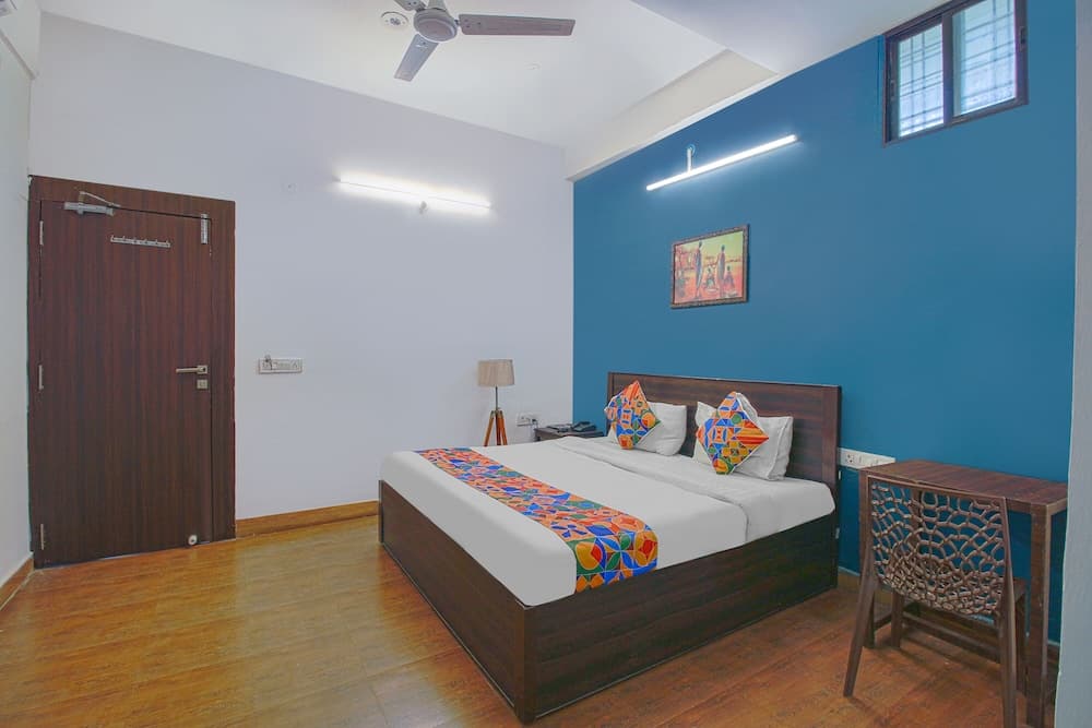 Fabexpress Saket Inn