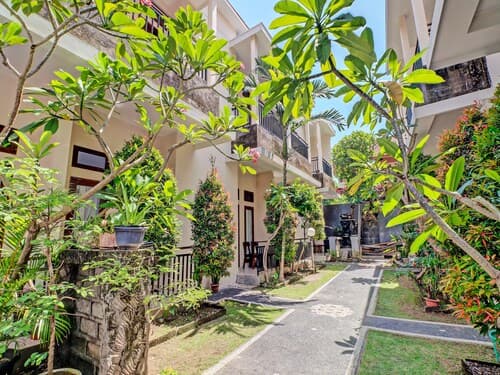OYO 92017 Sari Agung Hotel