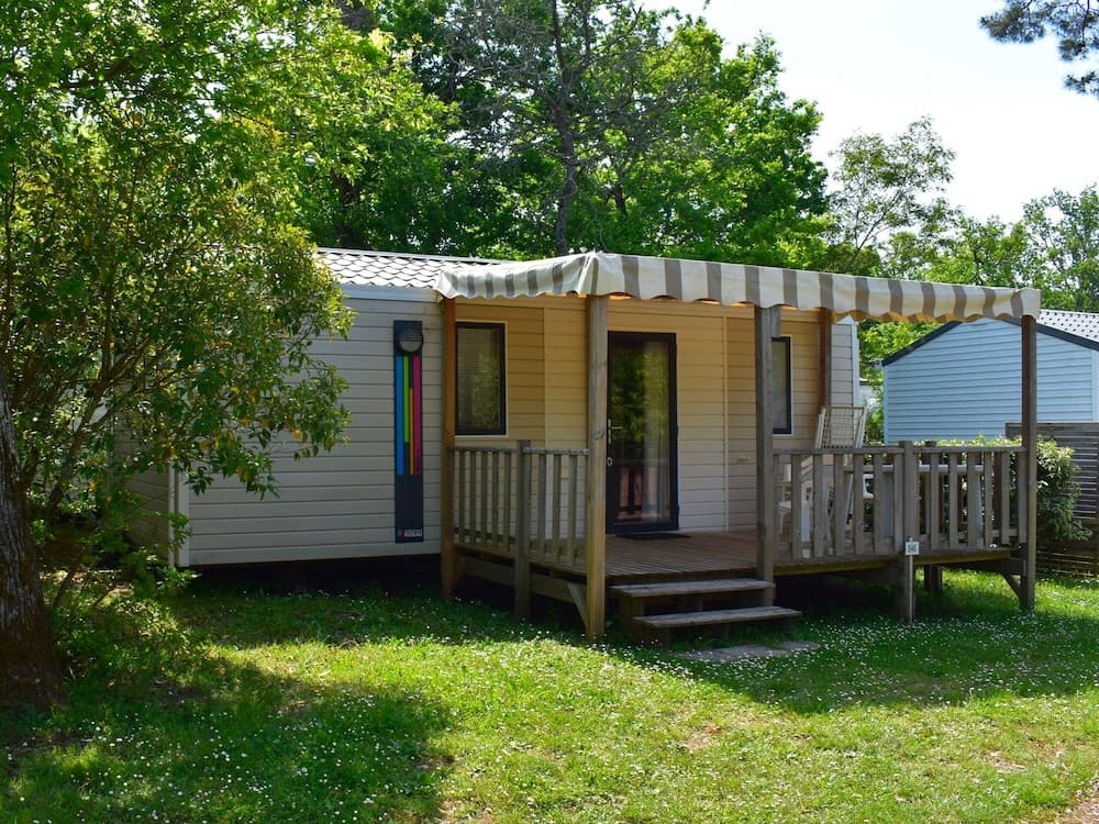 Camping Les Pins de Sel