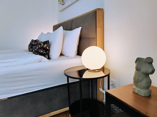 S15 Studio Apartment Zagreb Croatia-free Parking