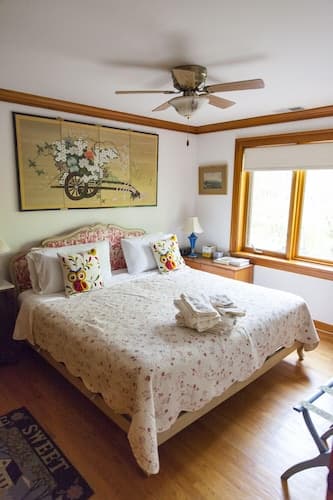 Honey Maple Grove BnB