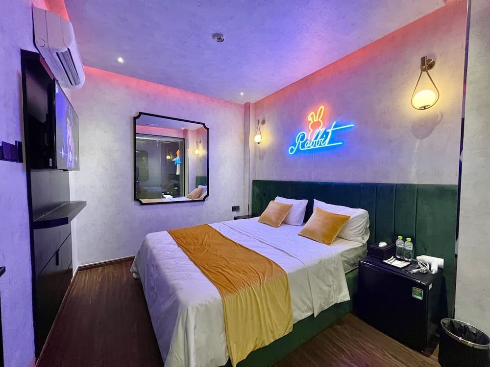 Midas Hotel