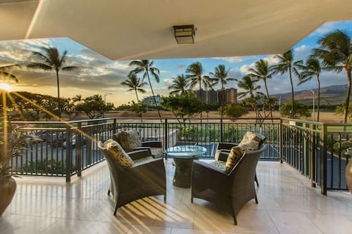 Hale Kahakai Ko Olina Beach Villa w/ Pool!