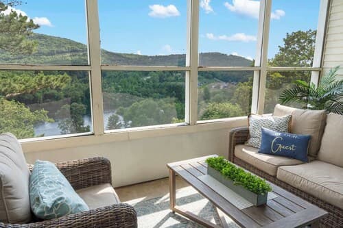 Lakeview Enchantment - Balcony