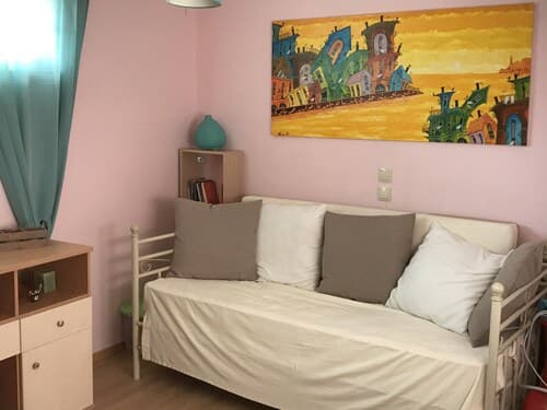 Beautiful Spacious apt in Nea Makri