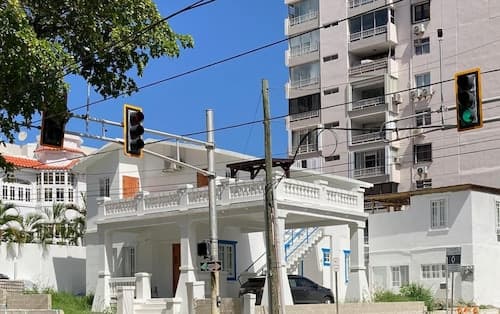 Casa Blanca in the Heart of Miramar