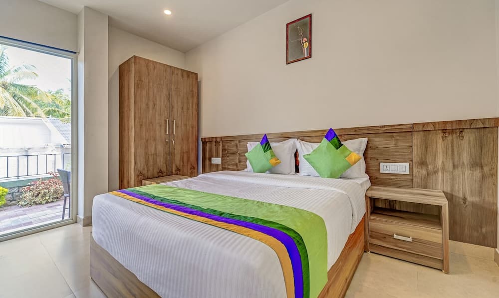 Treebo Regalia Inn Civil Station