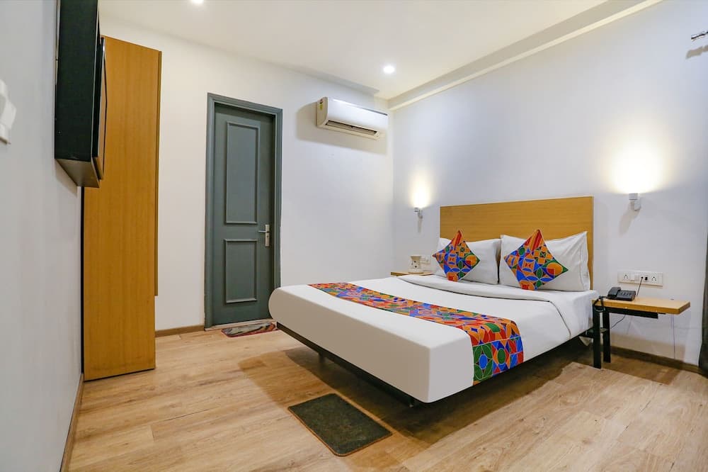 FabHotel Urban Residency