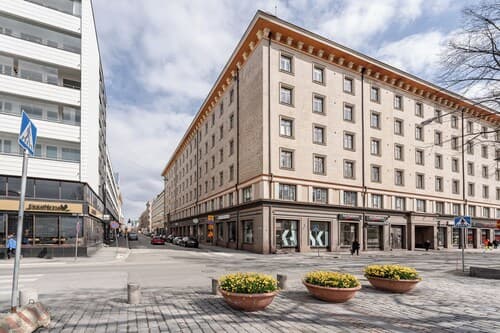 Historical 2BR Apartment with Sauna & Great Location
