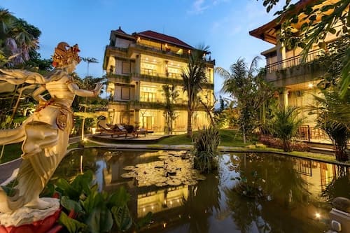 Hidden Padma Retreat